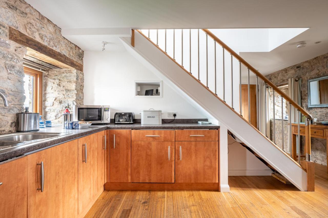 Stunning Converted Granary In Heart Of St Davids Екстериор снимка