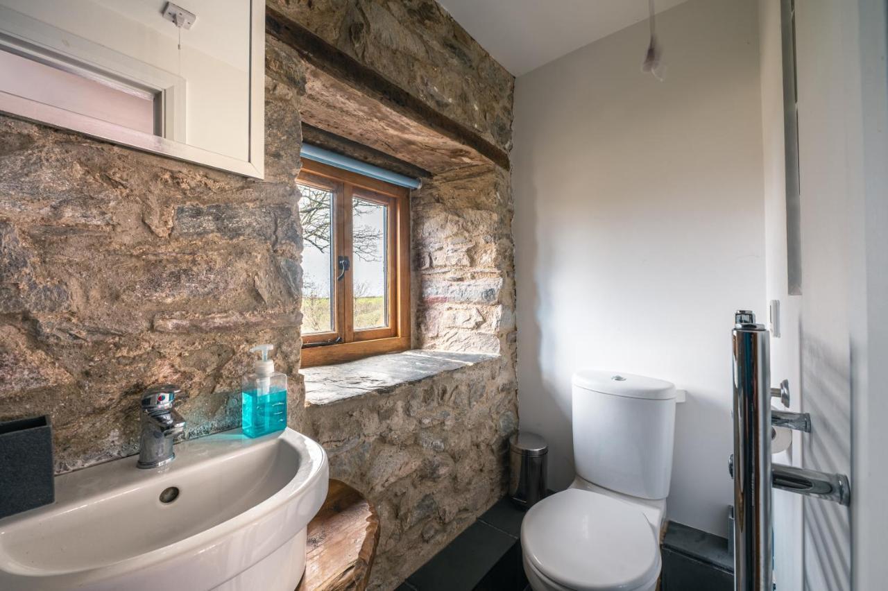 Stunning Converted Granary In Heart Of St Davids Екстериор снимка