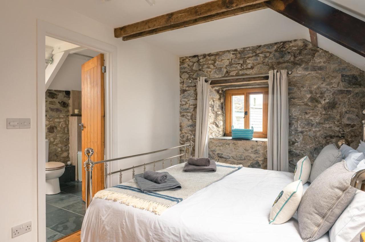 Stunning Converted Granary In Heart Of St Davids Apartment Екстериор снимка