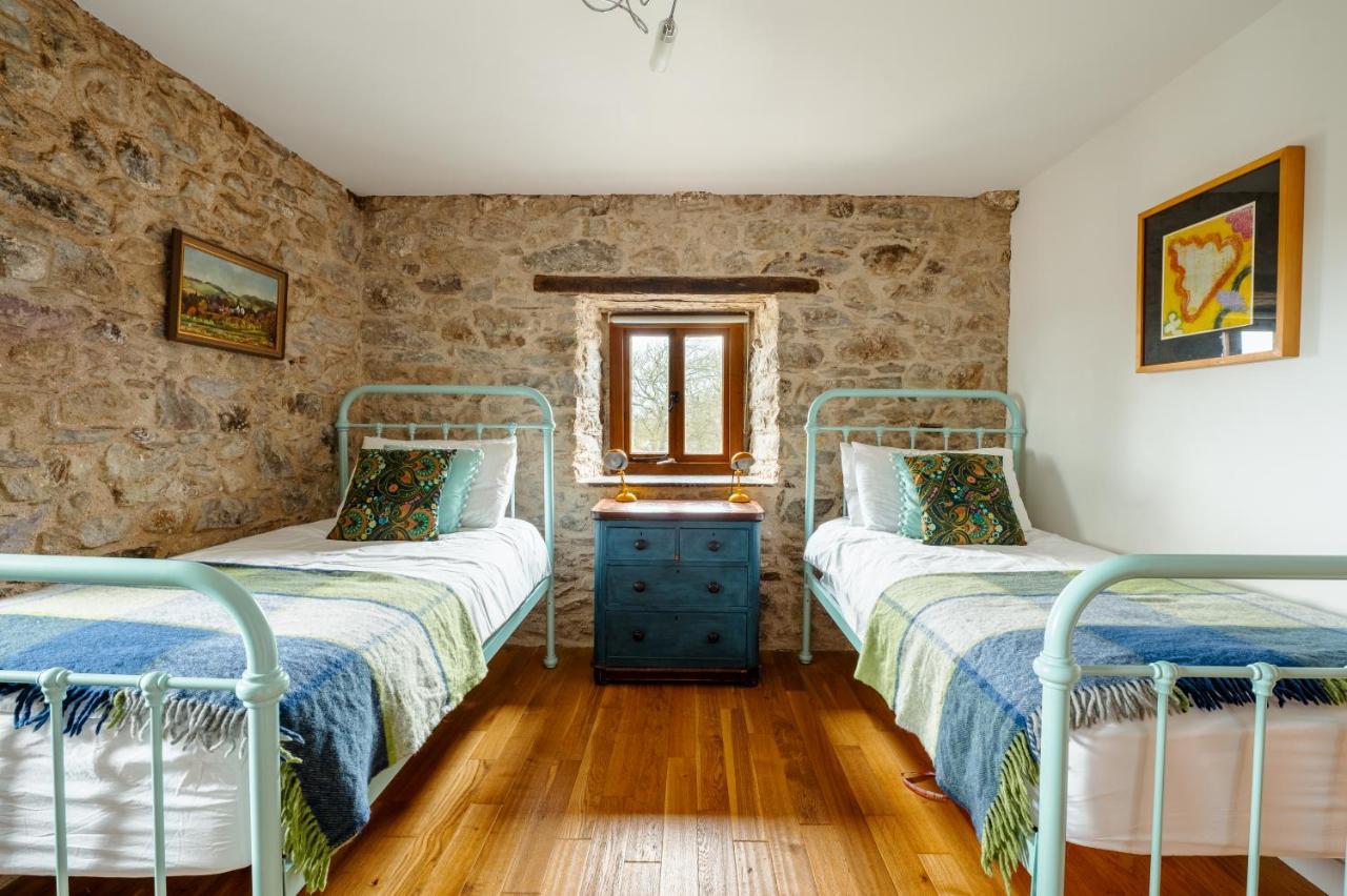 Stunning Converted Granary In Heart Of St Davids Екстериор снимка