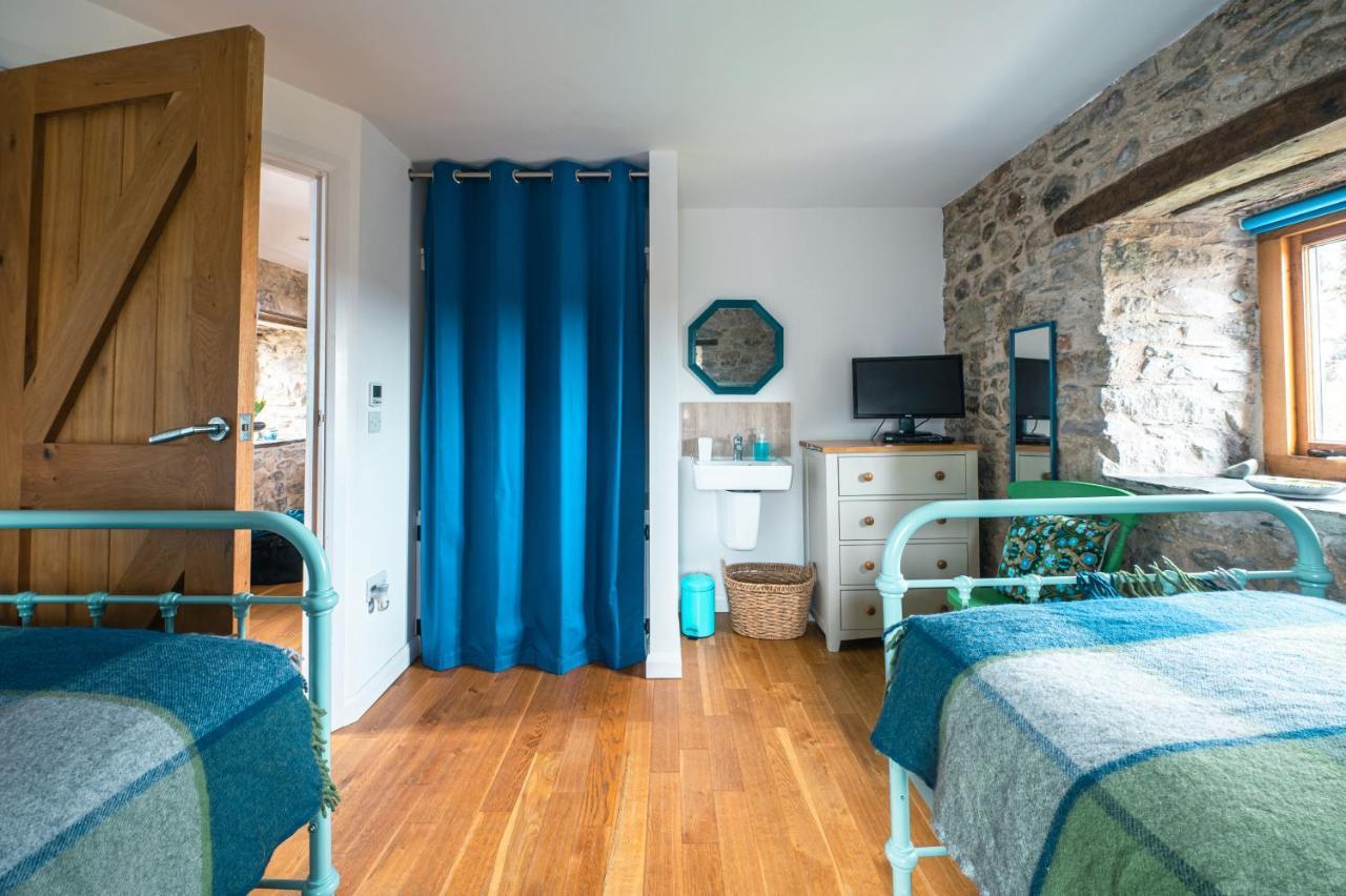 Stunning Converted Granary In Heart Of St Davids Екстериор снимка