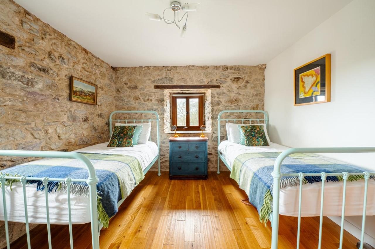 Stunning Converted Granary In Heart Of St Davids Екстериор снимка